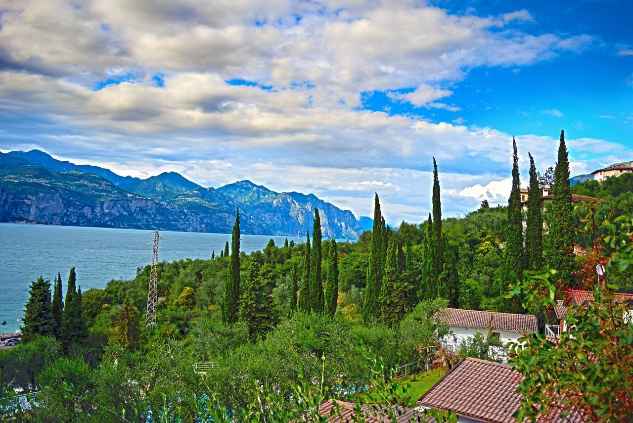 Villaggio Albergo Casa E Lago Brenzone sul Garda Eksteriør billede