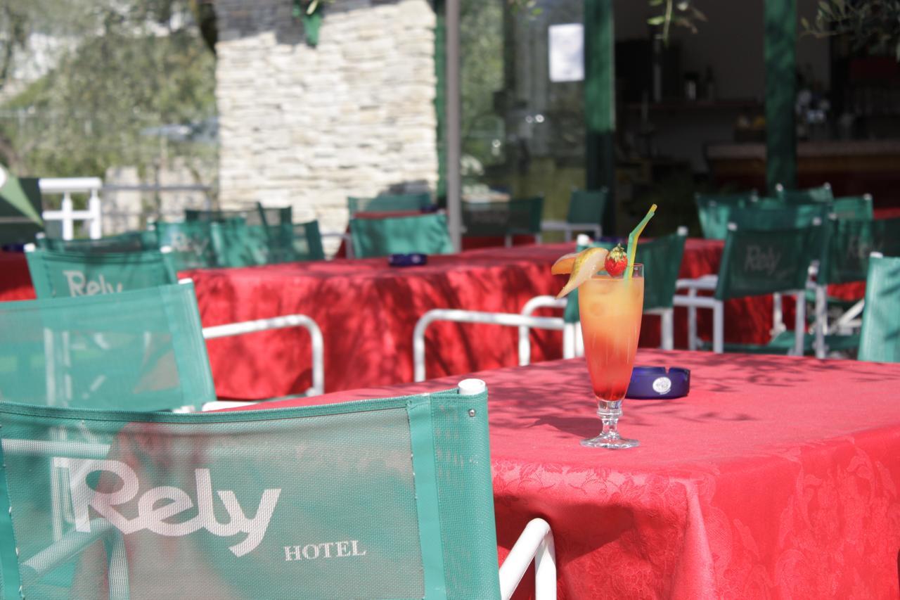 Villaggio Albergo Casa E Lago Brenzone sul Garda Eksteriør billede