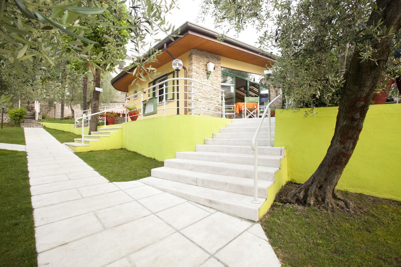 Villaggio Albergo Casa E Lago Brenzone sul Garda Eksteriør billede